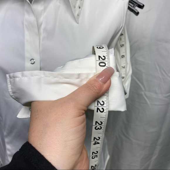 Antilia Femme studded collar buckled cuffs button down fitted blouse - Picture 5 of 8